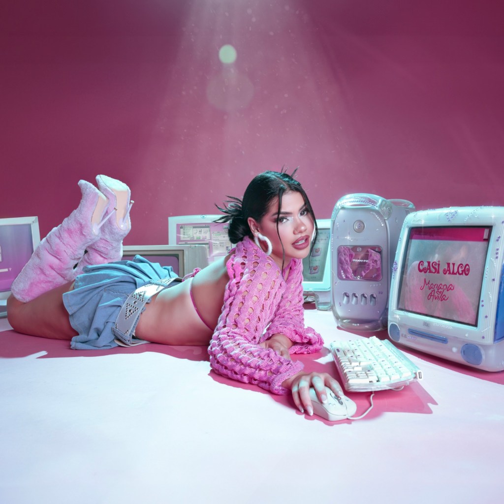 Mariana Ávila Lanza ‘Casi Algo’: Una Canción de Desamor, Resiliencia y Empoderamiento&nbsp;Femenino