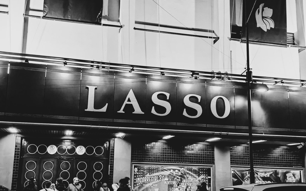 Lasso y su icónica presentación SOLD OUT en el Teatro&nbsp;Metropólitan