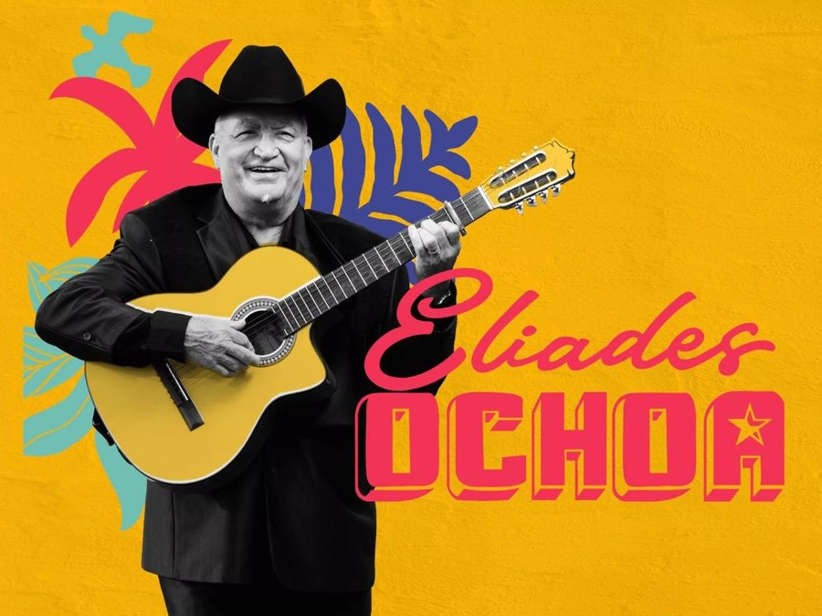 Eliades Ochoa convierte el Teatro Metropólitan en una fiesta de son&nbsp;cubano